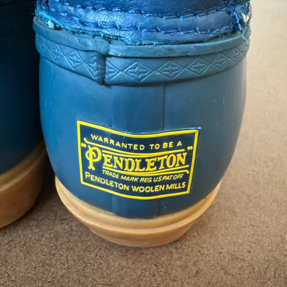 Pendleton Women’s Heritage Pattern Slip-Resistant… - image 5